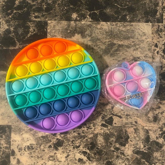 Mini pop it fidget key chain - Picture 3 of 3